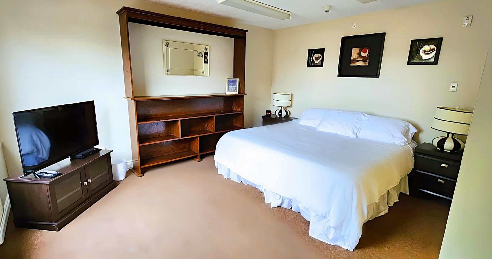 The Medicine Hat Villa 外观 照片